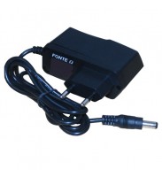 FONTES COM SAÍDA EM CORRENTE ALTERNADA PARA INSTRUMENTOS MUSICAIS BEHRINGER  PEDAL 20Vx200mA / 11V 800mA