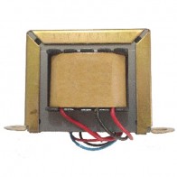TRANSFORMADOR PARA SOM AMBIENTE ENTRADA LINHA 70V  SAÍDA LINHA 210V x 300W TRANSFORMADOR ADAPTADOR 70V/210V 